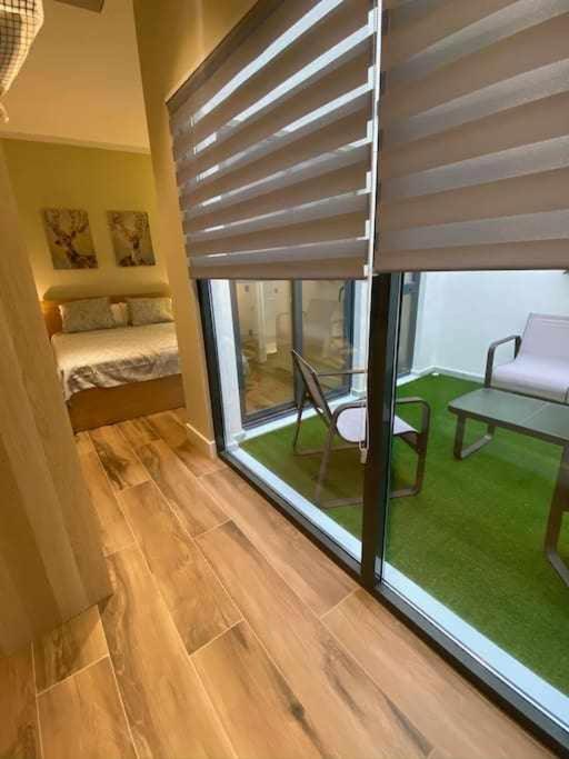 Seville Luxury Downtown Suite Екстериор снимка